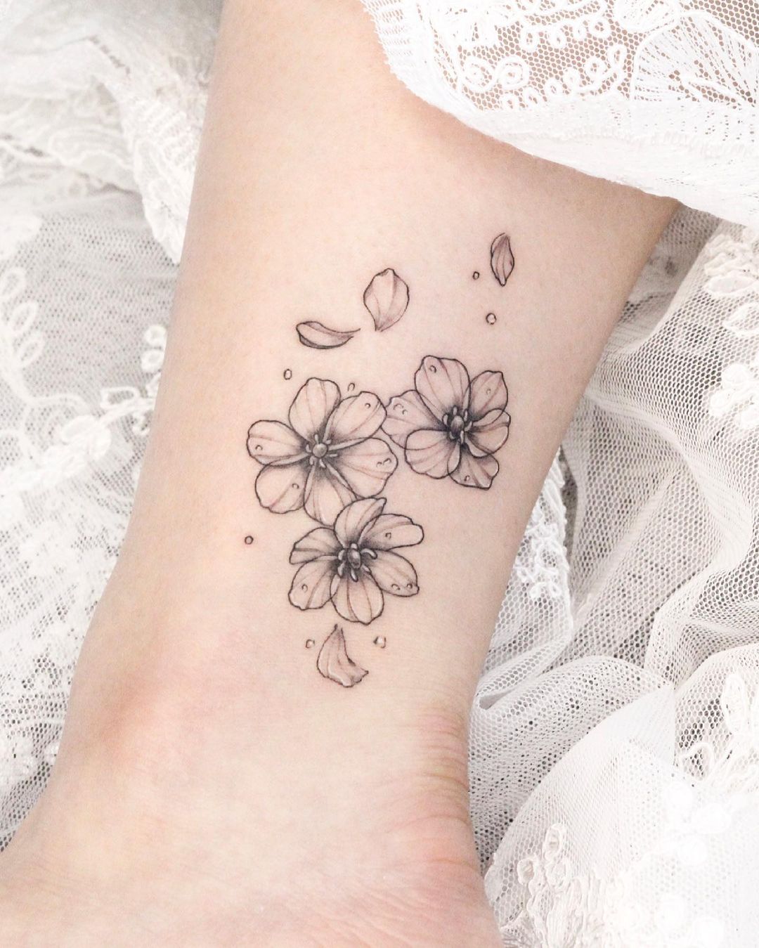 60+ Flower Tattoo Ideas That Will Leave You Feeling Inspired - 100 Tattoos