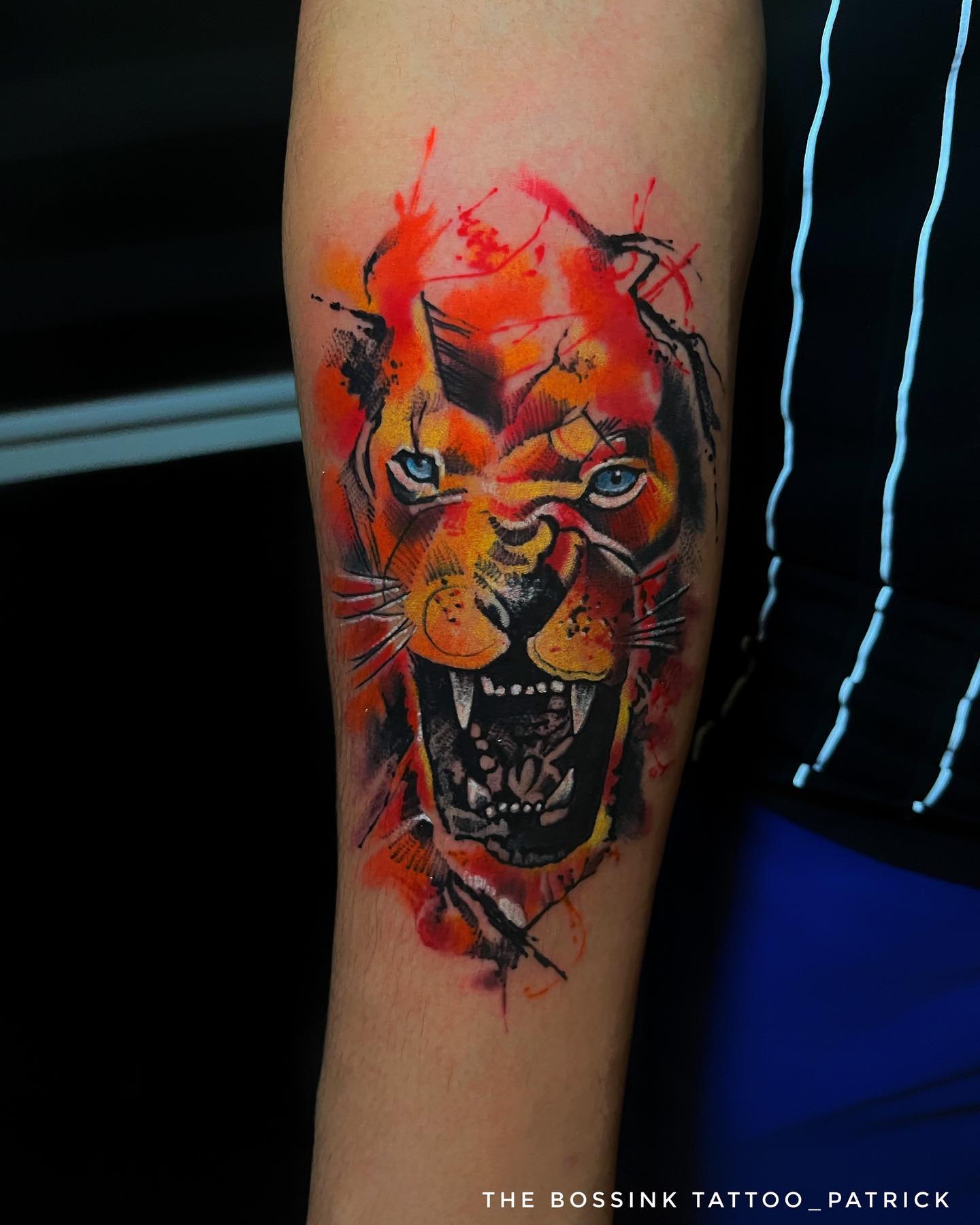 This lion tattoo will show everyone that you have a good taste.