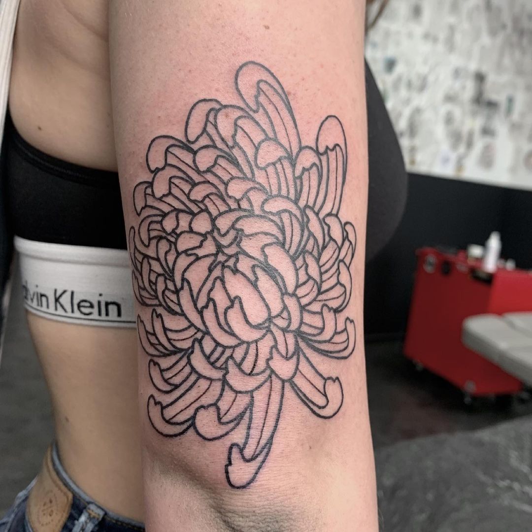 Express Yourself With Chrysanthemum Tattoo 50 Best Designs  InkMatch