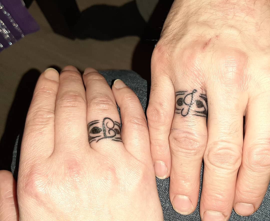 30+ Unisex Wedding Ring Tattoos for Couples - 100 Tattoos