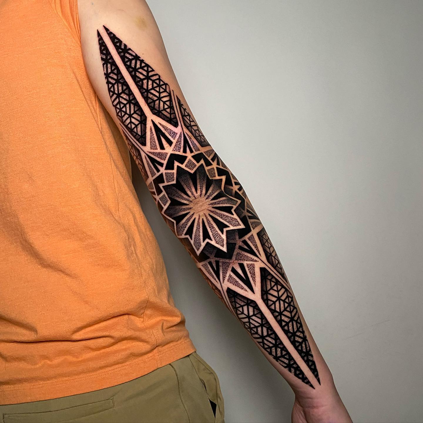 Heads up when it comes to this giant elbow mandala tattoo. It is a big and bold statement that one can go for. This type of tattoo will take several hours to do, so trust the process and pick out the best tattoo artist you know of.