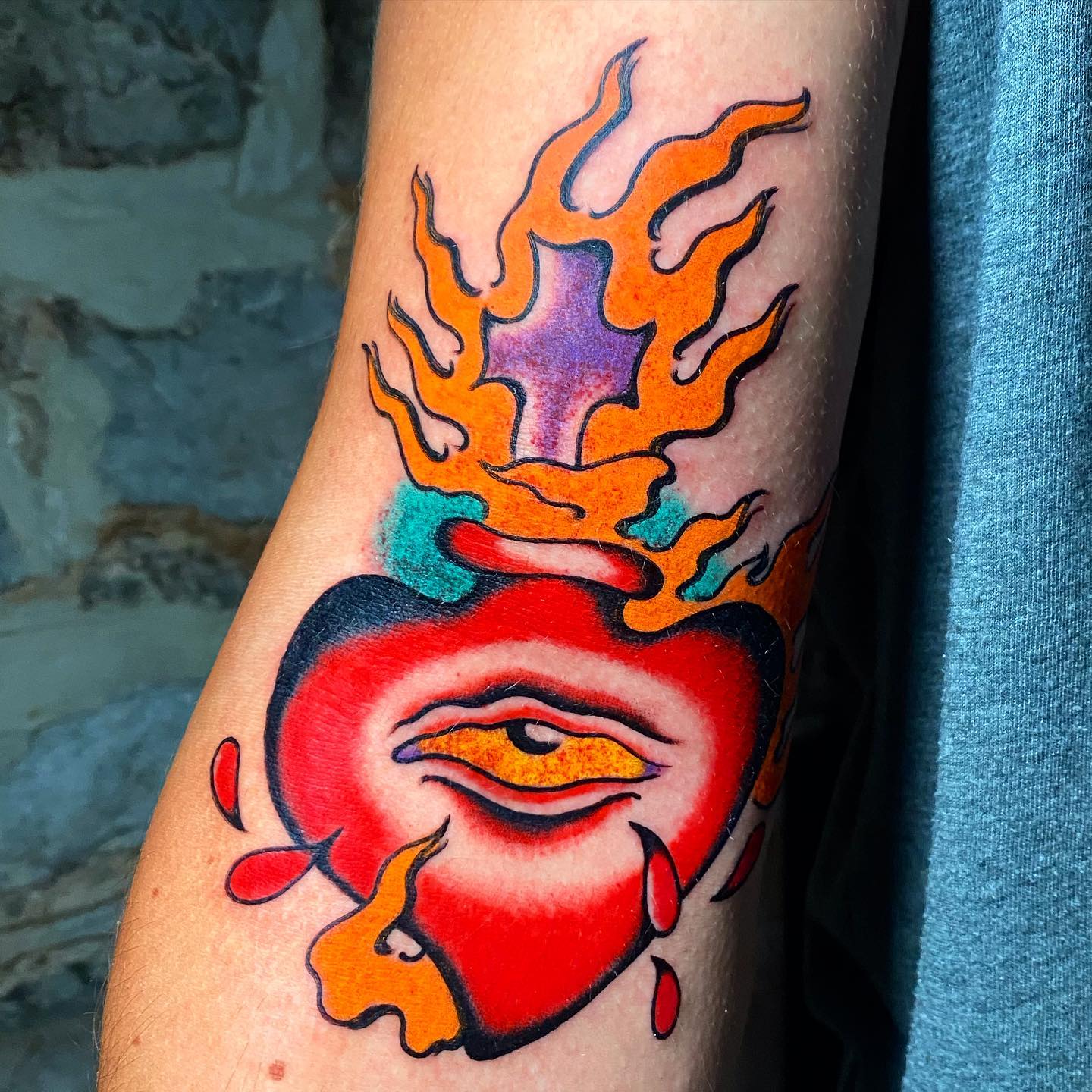 Pop art and colorful tattoos such as this one can work and look so good on both men and women. If you enjoy retro art and you want a tattoo that has its own meaning that is personal to you, try this one out.