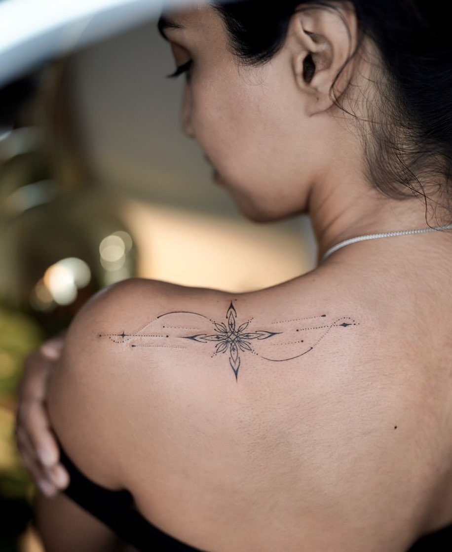 Top 20 Stunning Tattoos For Women On Shoulder - Wittyduck