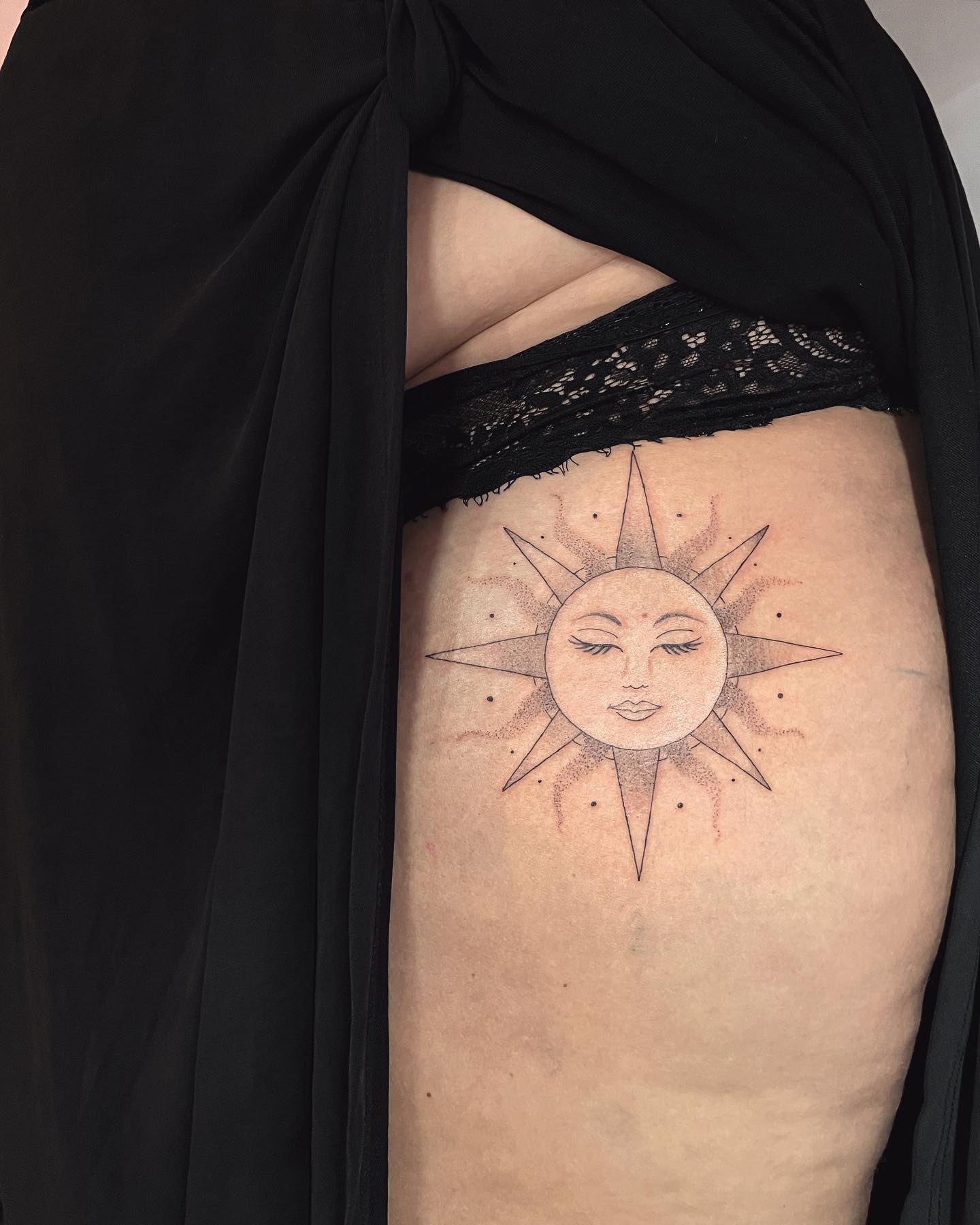 Women who are natural optimists and positive souls will enjoy this tattoo. Go for a sunshine print and let the world see your bold and cheerful look, along with your love for astrology and celestial pieces.