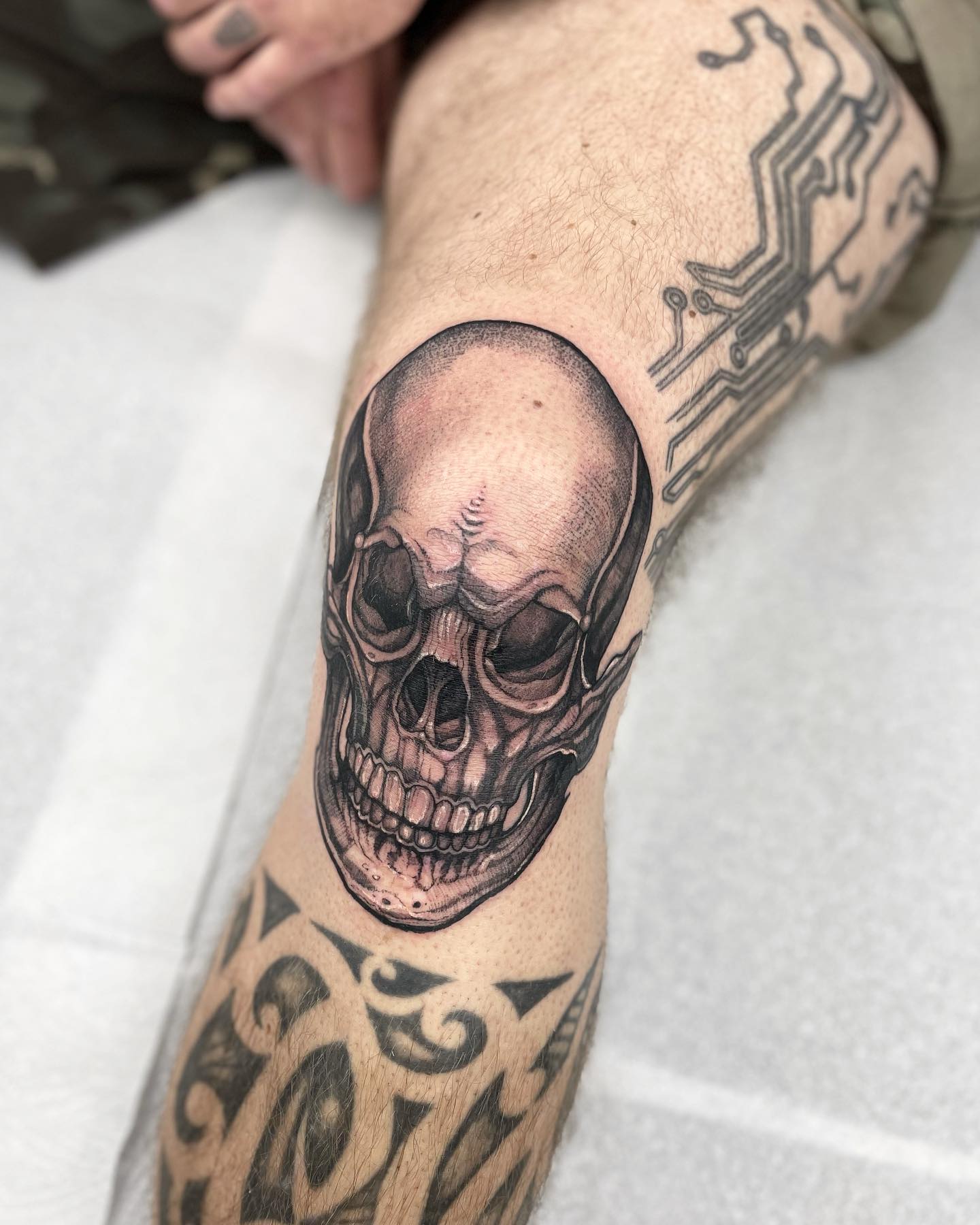 A skull tattoo such as this one shows your fierce side. It can also show that you’ve been close to death but have managed to pull through in your own way. Skulls are also used to describe your path, the natural journey of life, as well as everything that surrounds you, yet you don’t fear it.