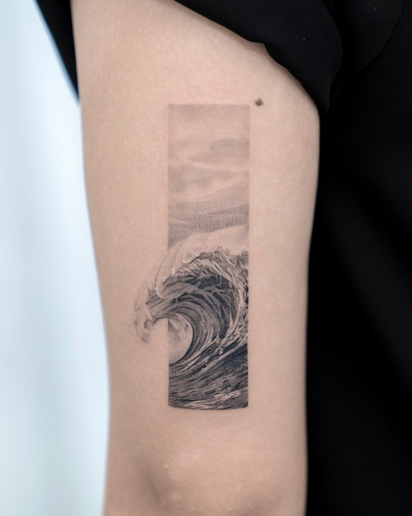 30+ Wave Tattoo Design Ideas For Your Inner Coast - 100 Tattoos