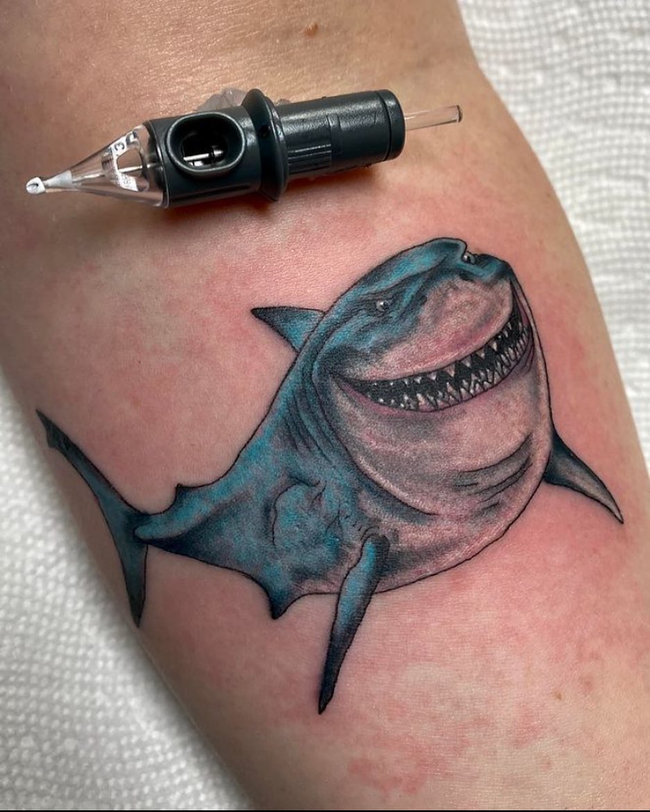 Shark Tattoos: 30+ Best Design Ideas and Top Drawings for 2023 - 100 Tattoos