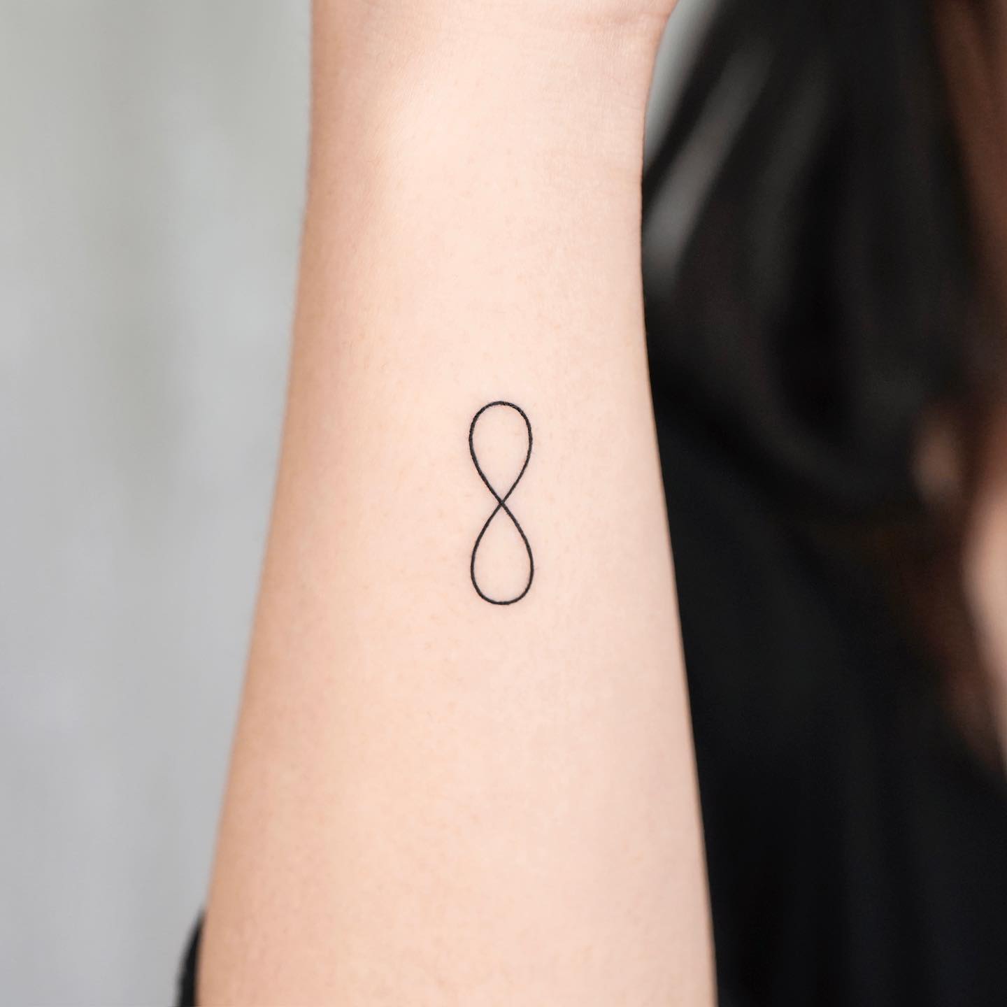 25+ Infinity Tattoo Designs, Meaning and History of the Symbol - 100 Tattoos