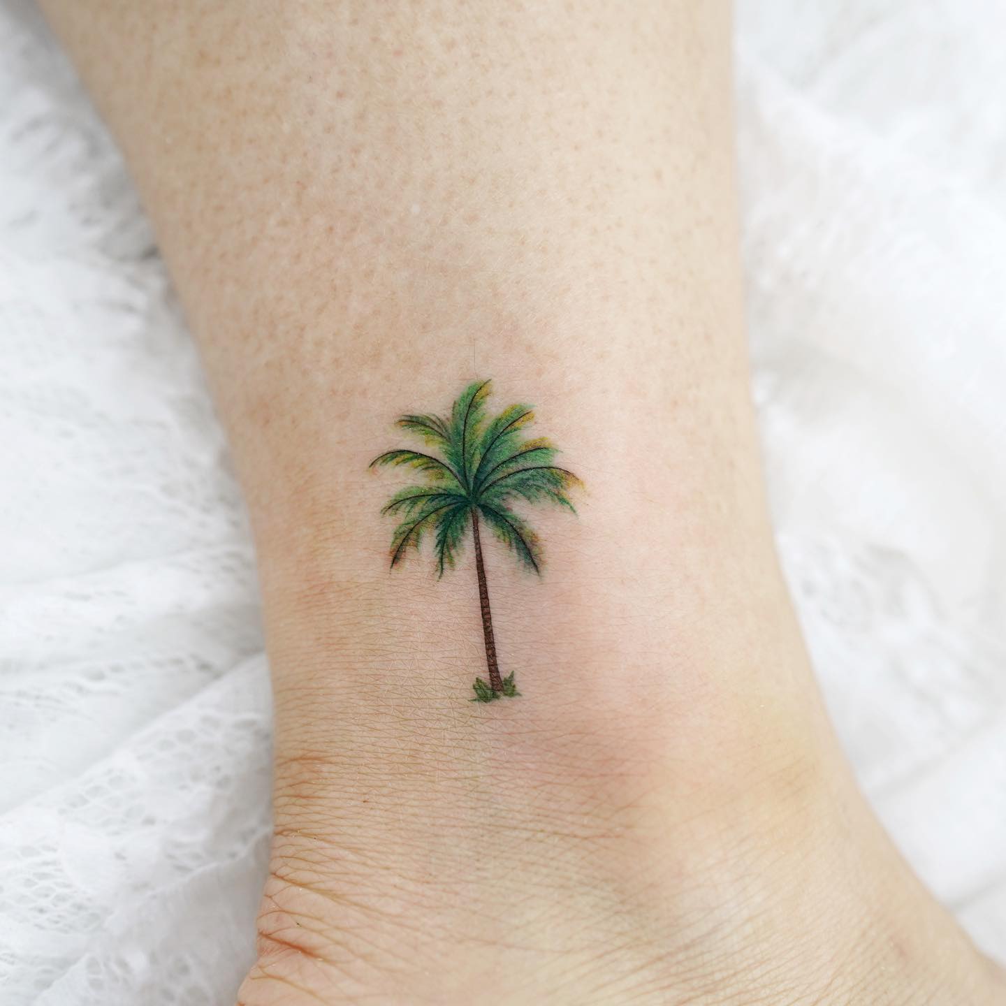 30 Stunning Palm Tree Tattoo Ideas for a Tropical Vibe - 100 Tattoos
