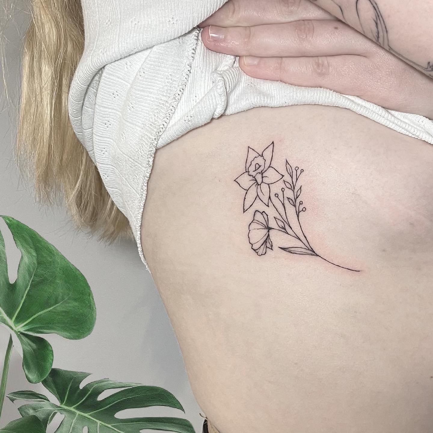 100 Meaningful Daffodil Tattoo Designs - Tattoo Me Now
